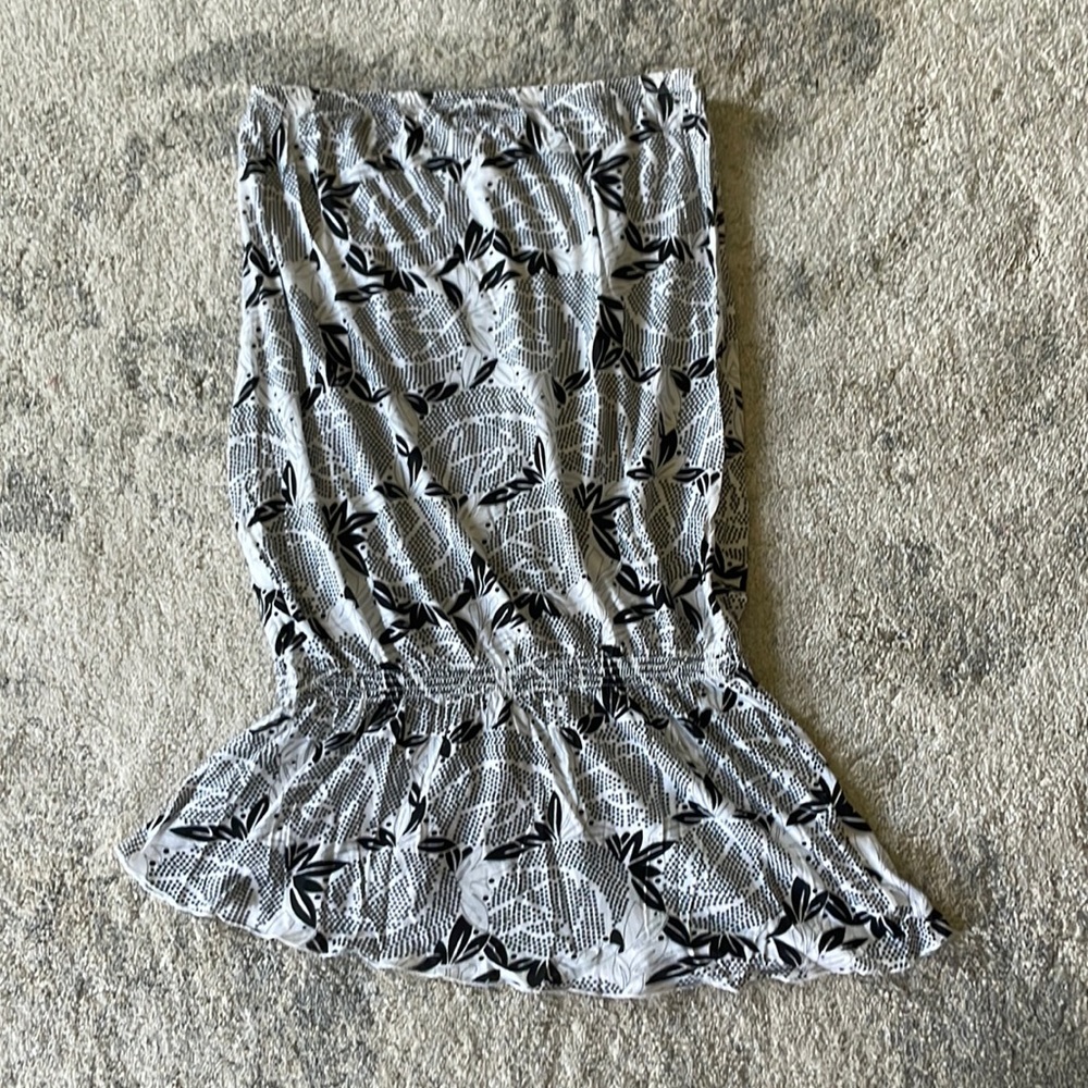Lux tube top size S black and white motif
